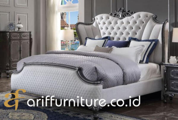 Tempat Tidur klasik